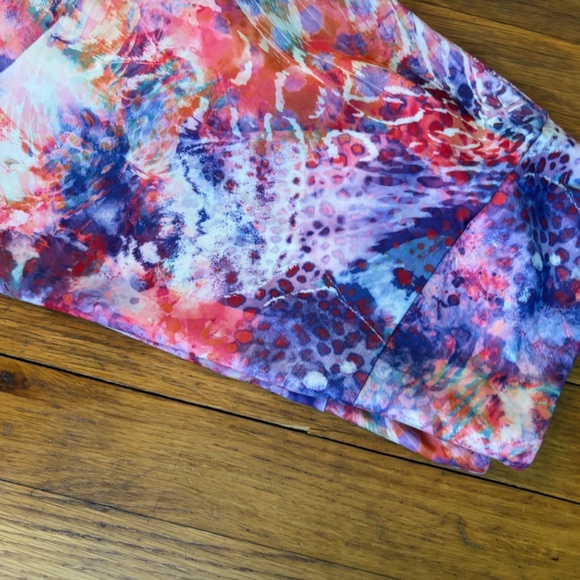 Onzie Multicolor Leggings - Picture 6 of 6